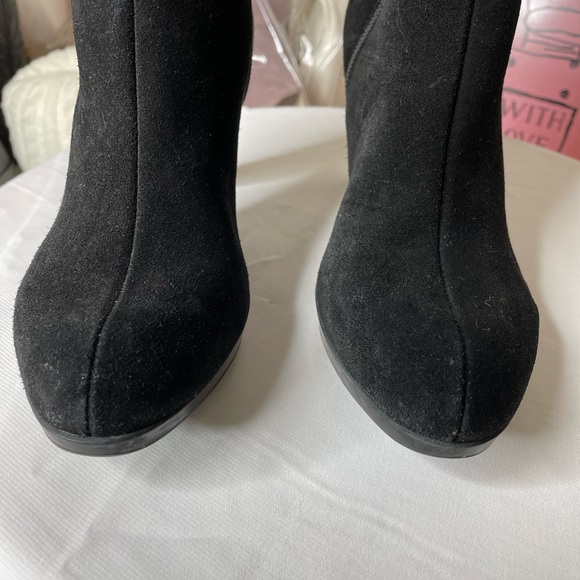 Black suede tall boots from La Canadienne Sz6 - Picture 3 of 16